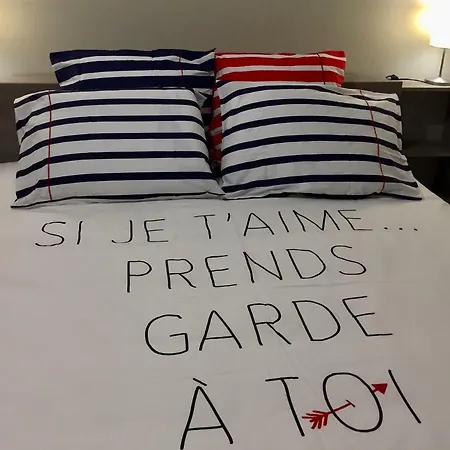 115 By The Sea Nizza